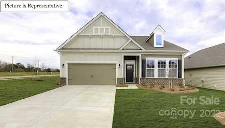 5047 Antebellum Dr Iron Station, NC 28080