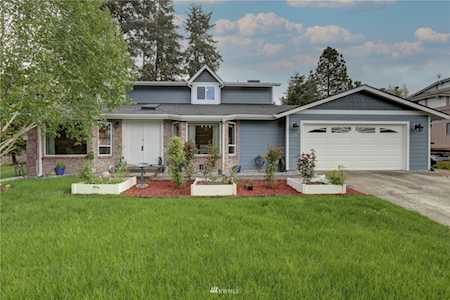 2601 31st Street Ct SE Puyallup, WA 98374