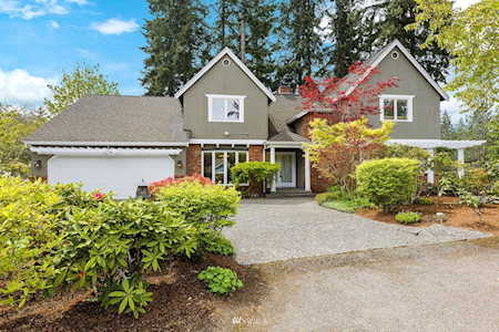 6802 162nd Place SW Edmonds, WA 98026