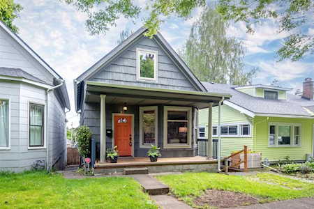 913 N Ainsworth Ave Tacoma, WA 98403