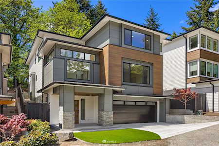 11403 115th Ave NE Kirkland, WA 98033