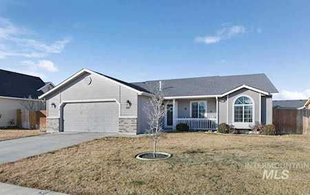 1019 Honey Crisp Dr Caldwell, ID 83607