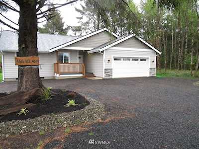 466 Volans Ave SW Ocean Shores, WA 98569