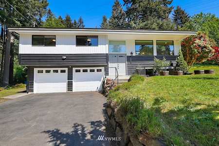19001 75th Ave W Lynnwood, WA 98036