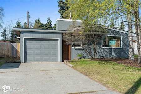 2240 Culver Place Anchorage, AK 99503
