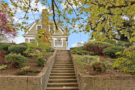 1512 1st Ave W #1 Seattle, WA 98119