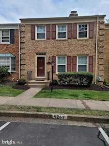 9267 Bailey Ln Fairfax, VA 22031