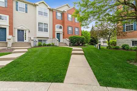 787 Lewisburg Ln #787 Aurora, IL 60504