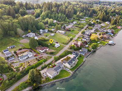 2032 Yukon Harbor Rd SE Port Orchard, WA 98366