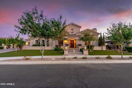 2111 E Mead Drive Gilbert, AZ 85298
