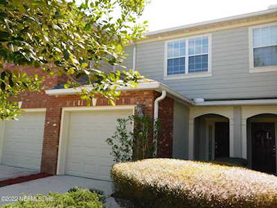 7079 Roundleaf Dr Jacksonville, FL 32258