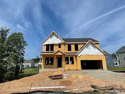 104 Canyon Ledge Drive Holly Springs, NC 27540