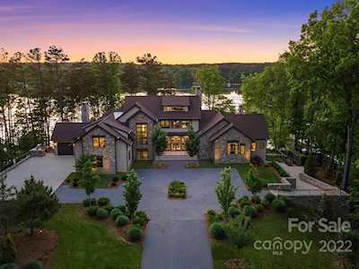 125 Quiet Waters Dr Mooresville, NC 28117