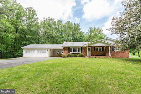744 Herald Harbor Rd Crownsville, MD 21032