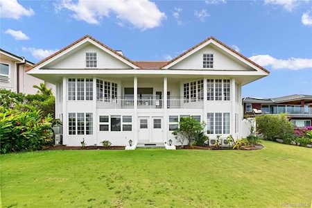 886 Puuikena Drive Honolulu, HI 96821
