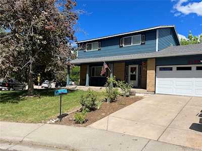 9138 W Maplewood Dr Littleton, CO 80123