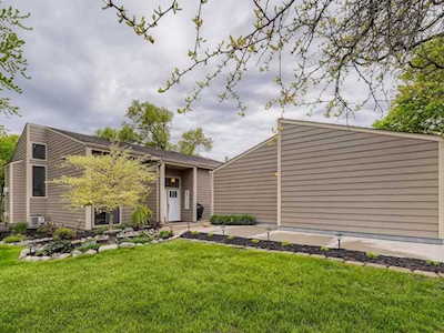 110301 Center Green Circle Chaska, MN 55318