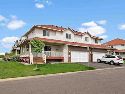 8659 Tessman Circle N Brooklyn Park, MN 55445