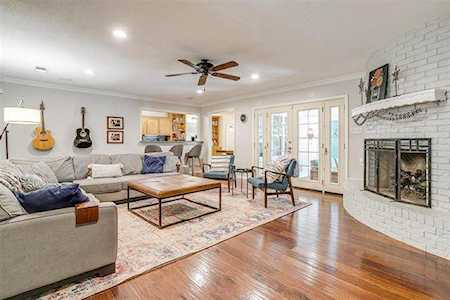 3622 Yorkshire Drive Arlington, TX 76013