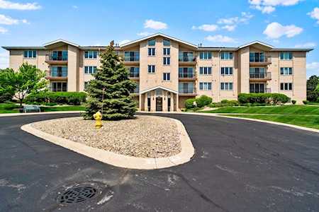 9750 Koch Ct #3G Orland Park, IL 60467