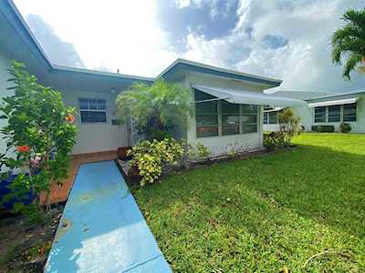 1207 S Drive Way #D Delray Beach, FL 33445