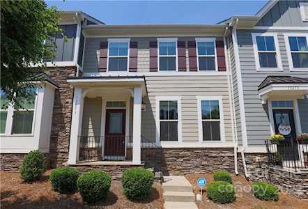 11271 Bryton Parkway Huntersville, NC 28078