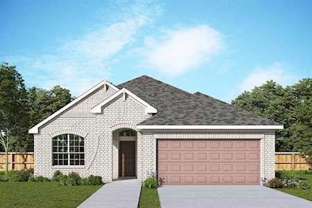 8629 Spindletop Drive Fort Worth, TX 76120