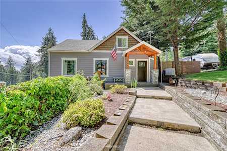 5845 Oceanview Blvd NE Bremerton, WA 98311