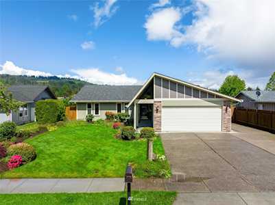 4116 Rosewood St Longview, WA 98632