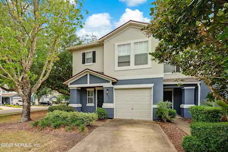 1035 Black Cherry Dr St Johns, FL 32259