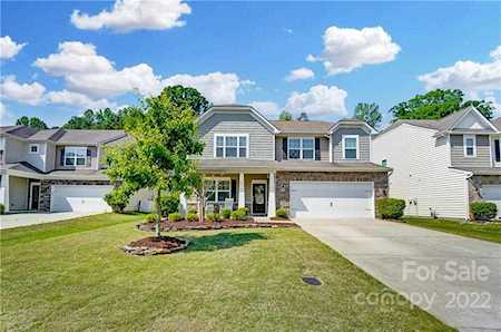 10711 Sapphire Trl Davidson, NC 28036