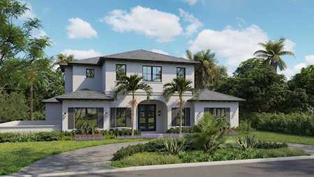 704 SW 25th Avenue Boynton Beach, FL 33435