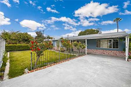2094 Pomona Ave Costa Mesa, CA 92627
