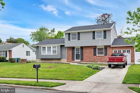 207 Wilson Rd Cherry Hill, NJ 08002