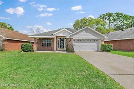 7461 Cliff Cottage Dr Jacksonville, FL 32244