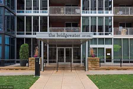 215 10th Avenue S #404 Minneapolis, MN 55415