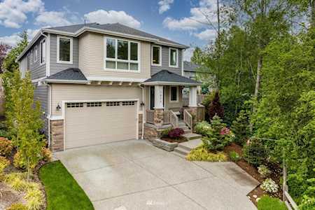 7854 NE 198th St Kenmore, WA 98028