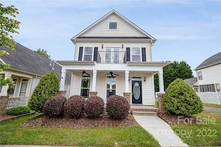 14113 Magnolia Bend Dr Huntersville, NC 28078