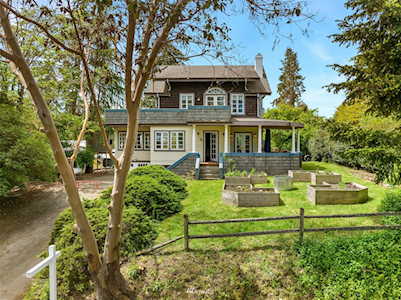 445 Wood Ave SW Bainbridge Island, WA 98110
