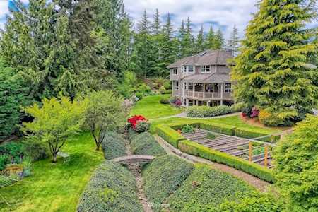 27538 46th Ave S Auburn, WA 98001