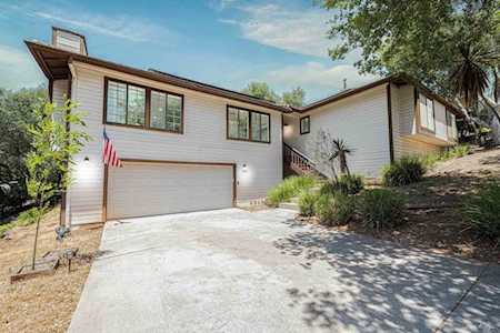10019 E Meadow Glen Way Escondido, CA 92026