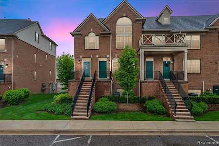 39667 Springwater Dr Northville Twp, MI 48168