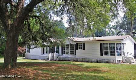 2360 Russell Rd Green Cove Springs, FL 32043
