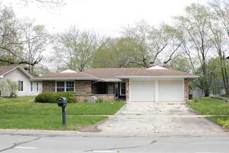 104 S Schmidt Rd Bolingbrook, IL 60440