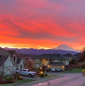 21808 Quiet Water Loop Lake Tapps, WA 98391