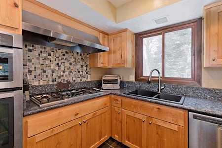 85 Summit Mammoth Lakes, CA 93546