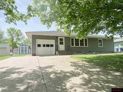 706 W Chandler St Arlington, MN 55307