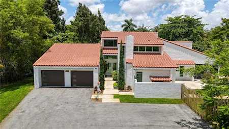 5901 Cypress Rd Plantation, FL 33317