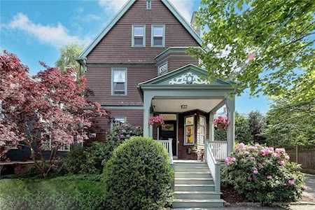 99 Lloyd Ave Providence, RI 02906