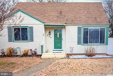 208 Knight Ave Runnemede, NJ 08078